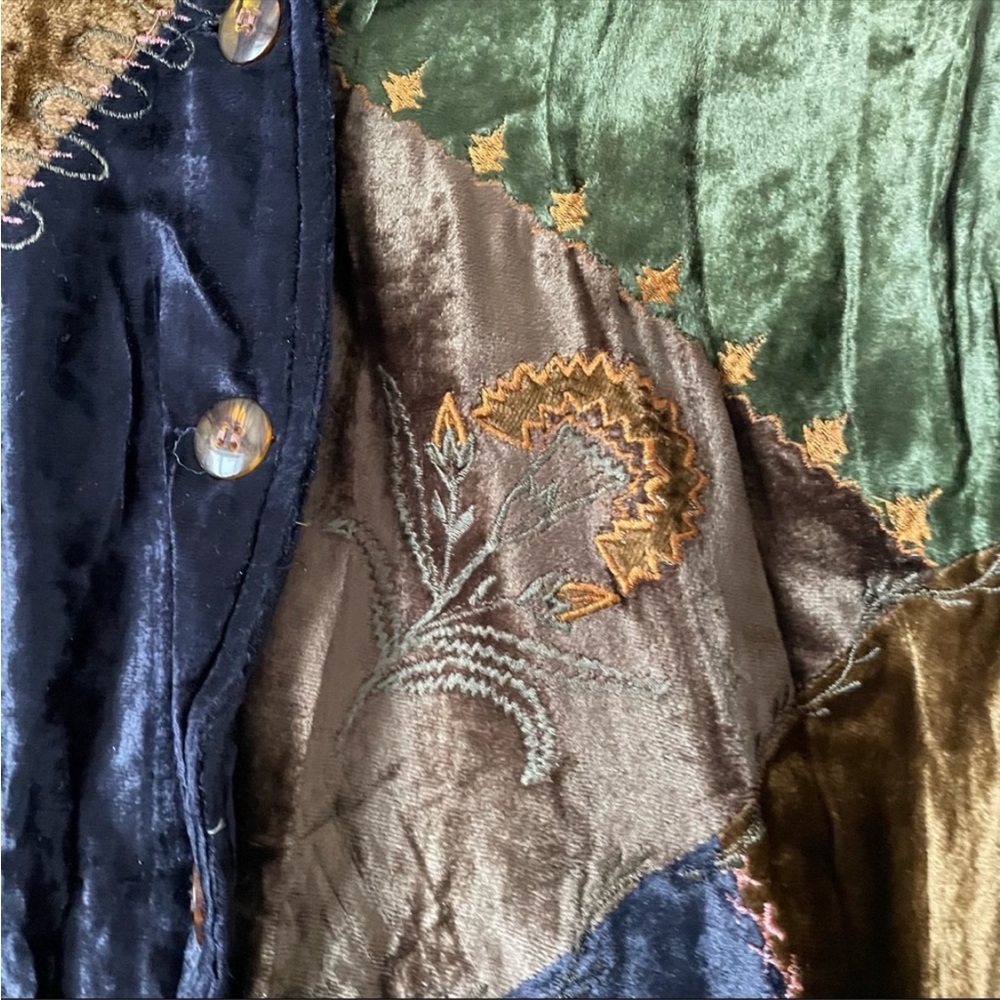 90s Vintage Patchwork Velour Jacket - image 7